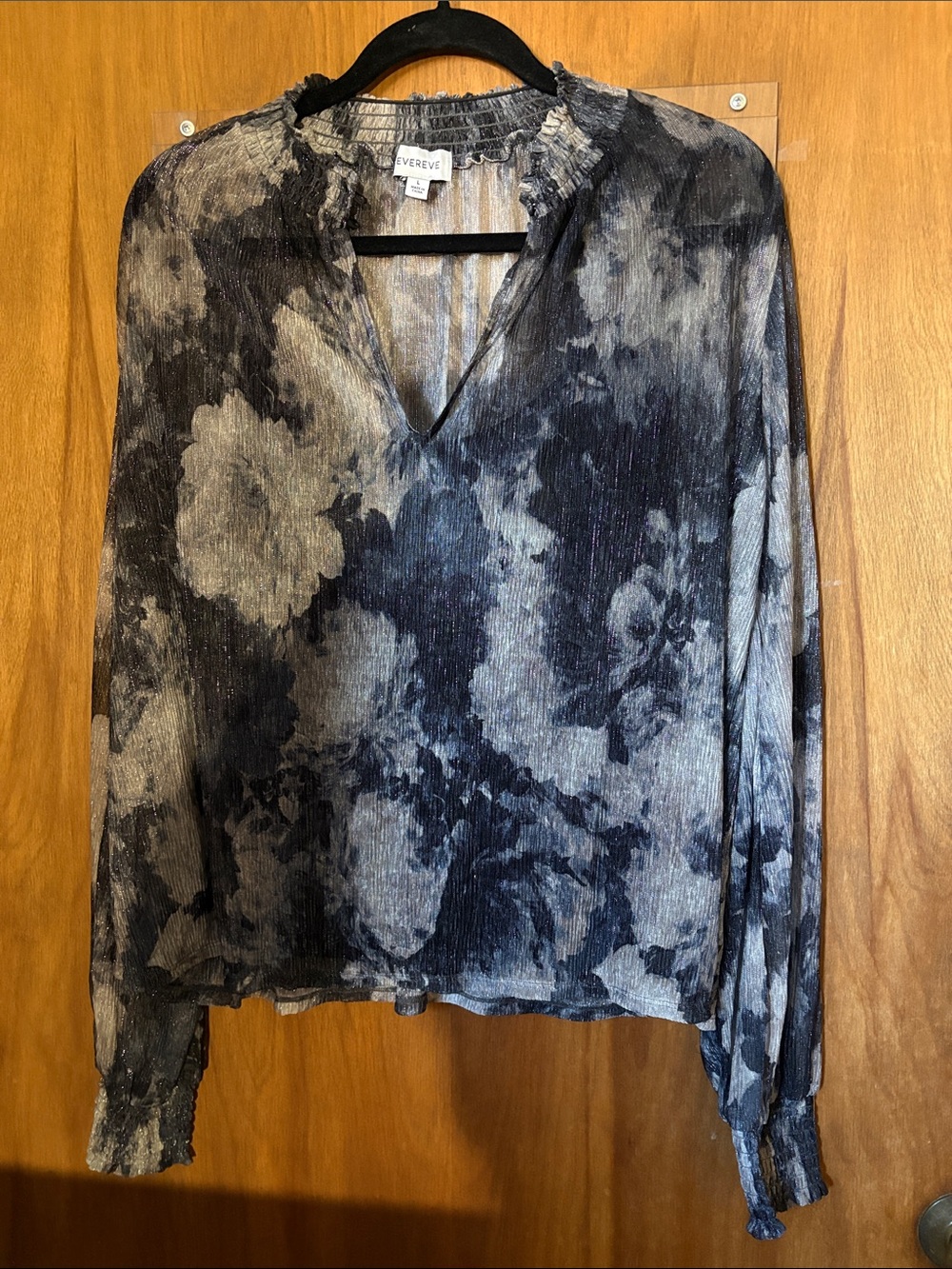 Evereve Black and Gray Floral Long-Sleeve Blouse
